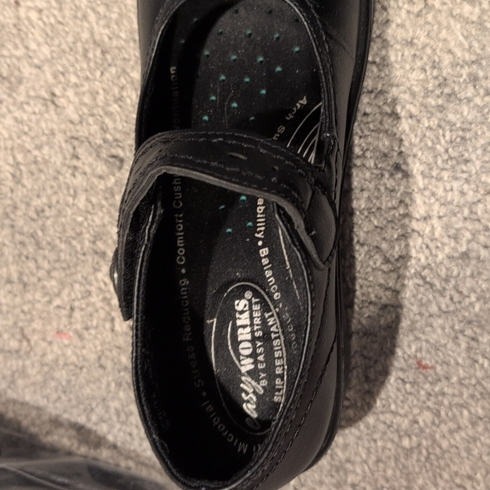 🌺 Elegant Easy Street Women's Mary Janes - Picture 6 of 6
